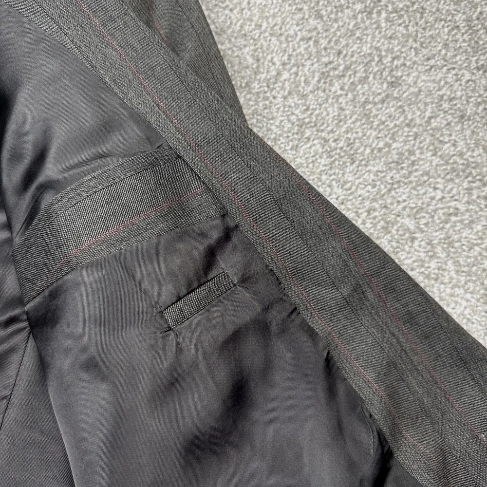 Hugo Boss excellent pre